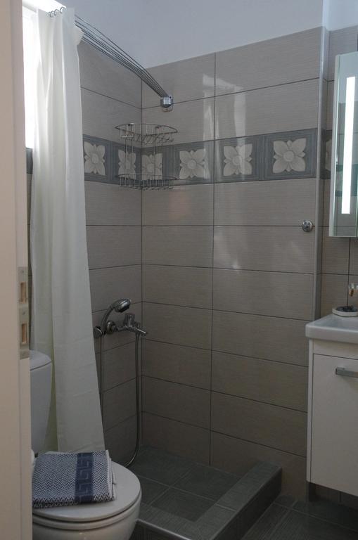יואנינה Nafsika-Cristina Guesthouse מראה חיצוני תמונה
